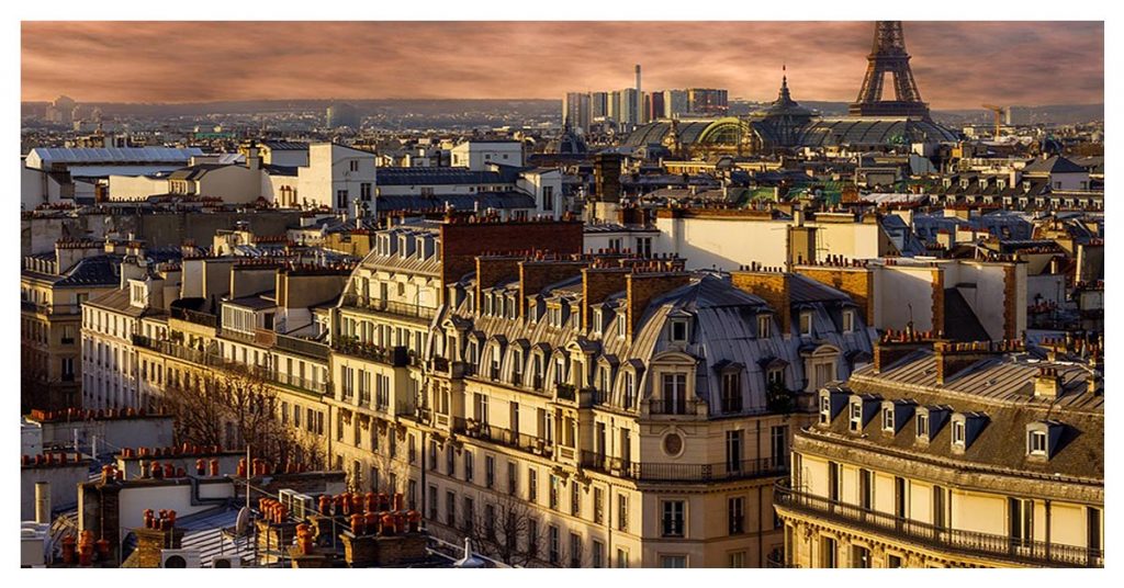 paris walking around