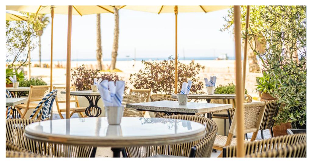 Patio Del Mar Restaurant