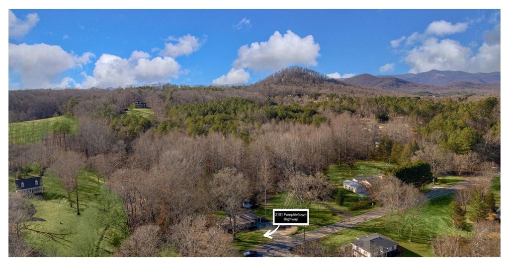 Pumpkintown Mountain