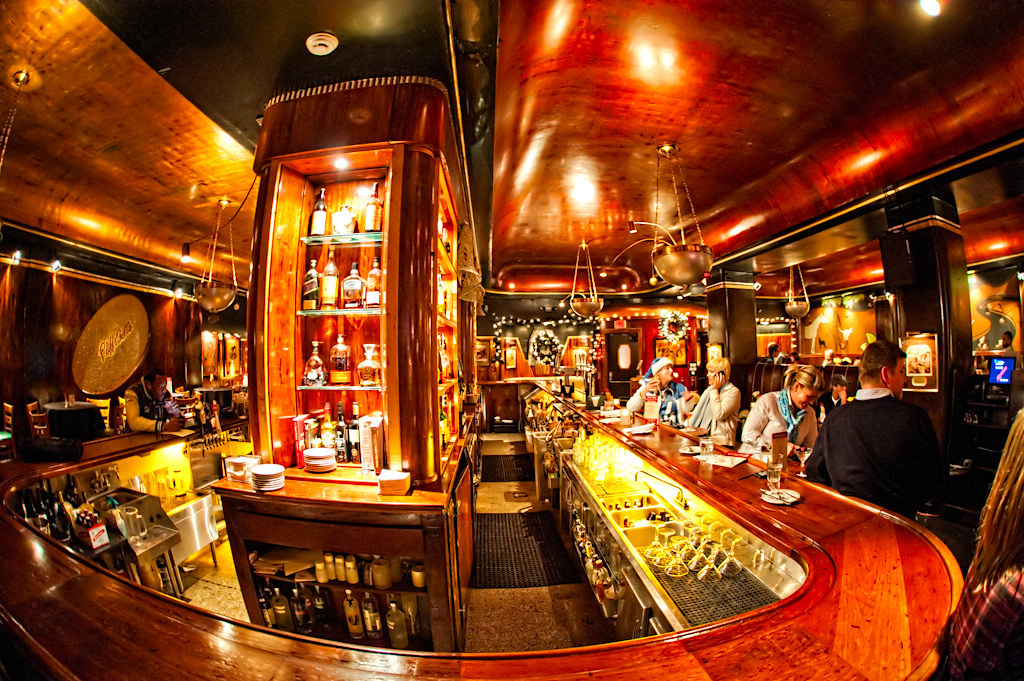 Listen to Jazz at Cliff Bell's