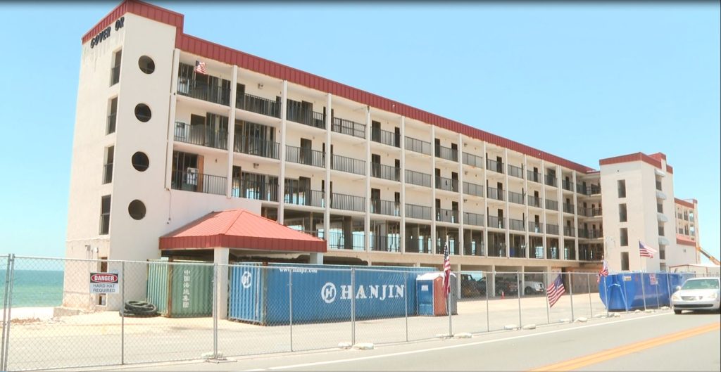 El Governor Beachfront Resort