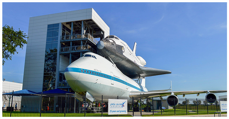 Tour Space Center Houston.
