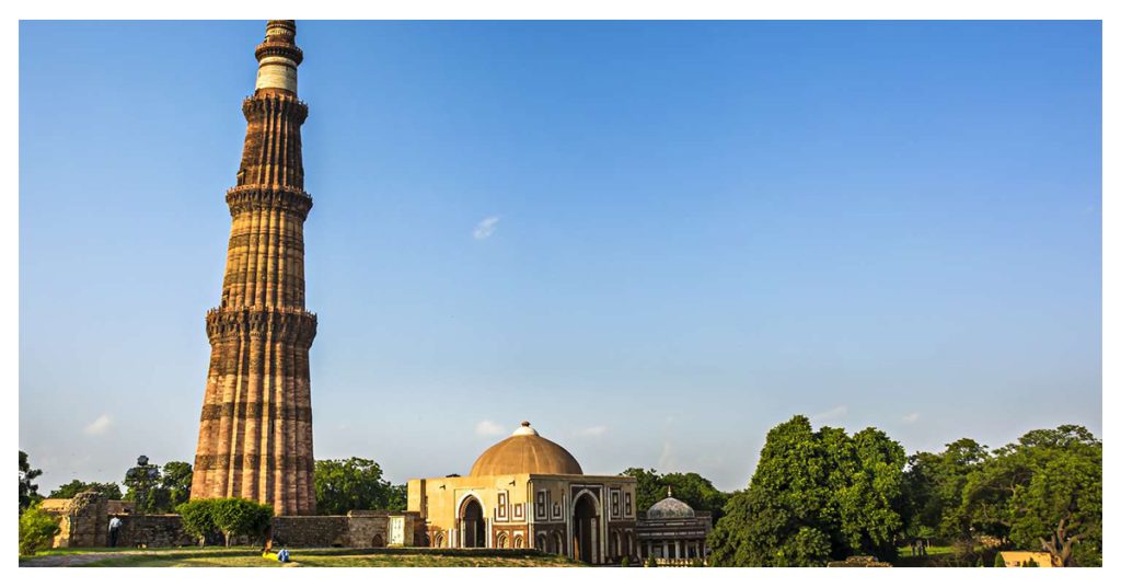 Spiritual Haven at Qutub Minar