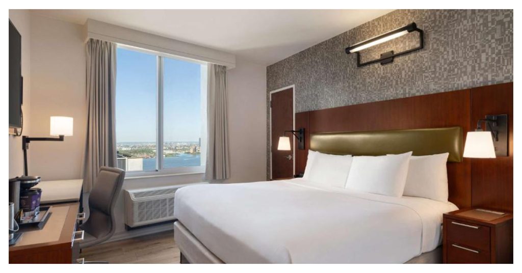 DoubleTree by Hilton New York Downtown