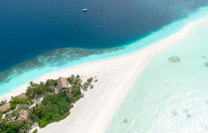 white sand beaches - hotelslikeheaven