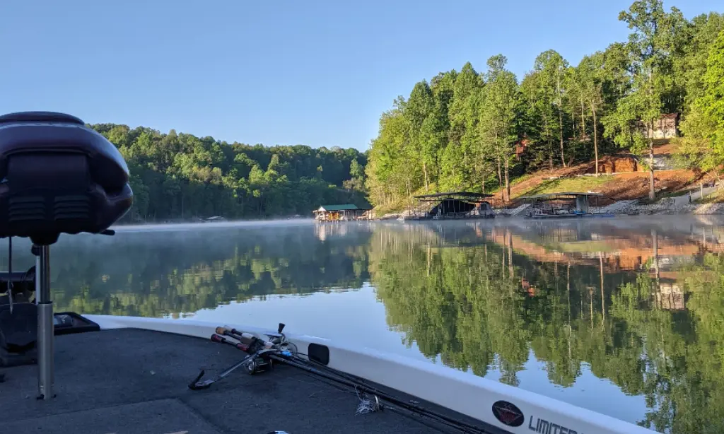 Norris Lake in tennessee